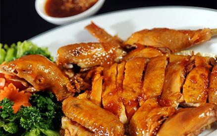 Gà hấp mắm nhĩ